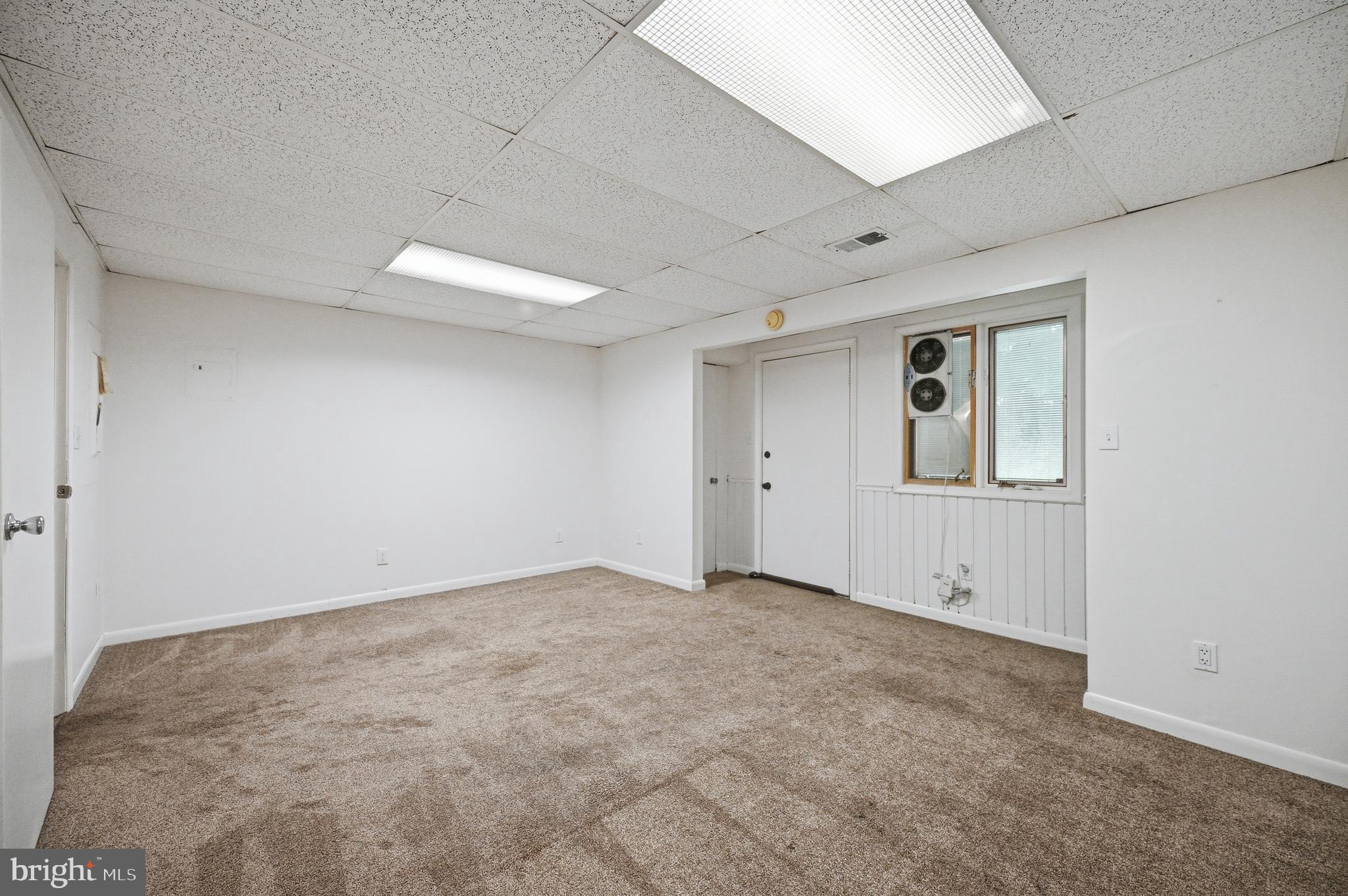 2242 Cartwright Place Reston, VA 20191 - Photo 12 of 40