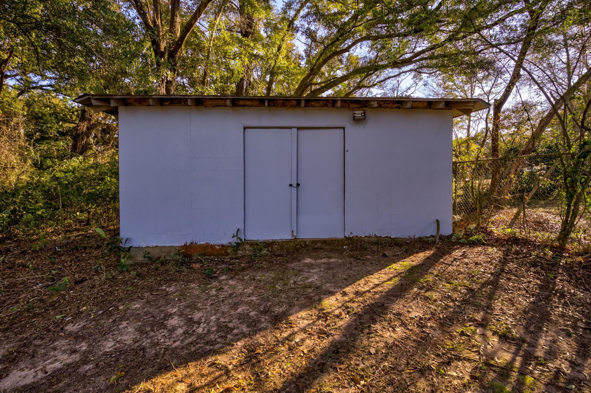 1408 Warren Drive Daphne, AL 36526 - Photo 20 of 22 Storage