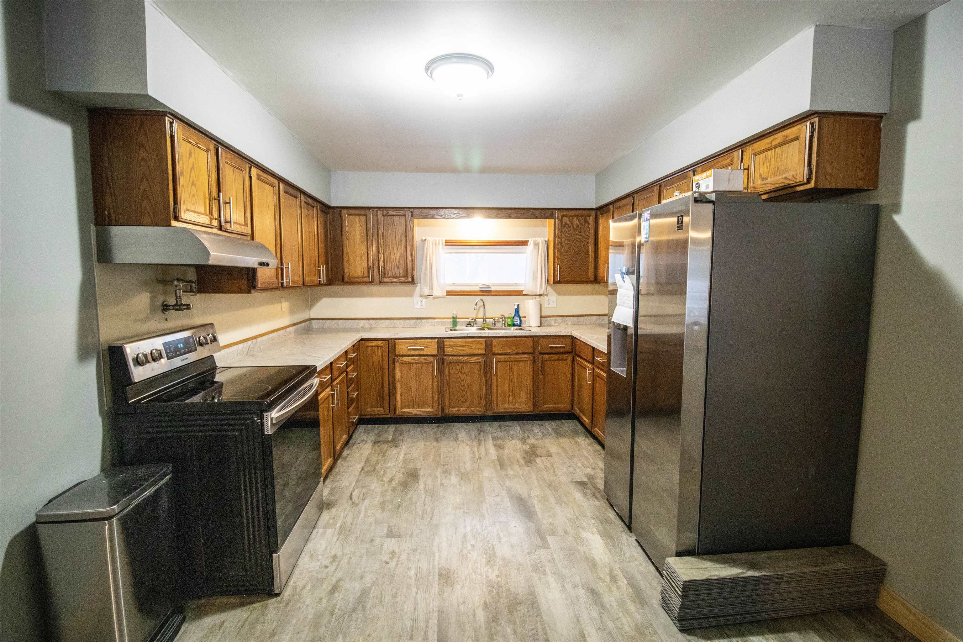 9248 Morrish Road Montrose, MI 48457 - Photo 6 of 29 50163897-e27f86c4-4961-4c67-bad0-d3a4396c4e3c.JPG