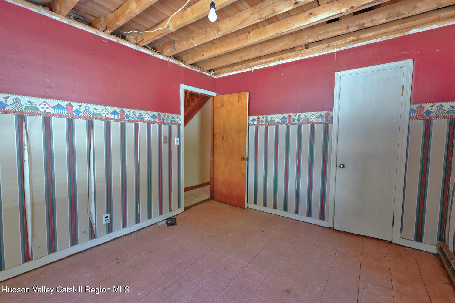 42 Old Rte 23 Cairo, NY 12413 - Photo 38 of 69 a view of a backyard with wooden fence