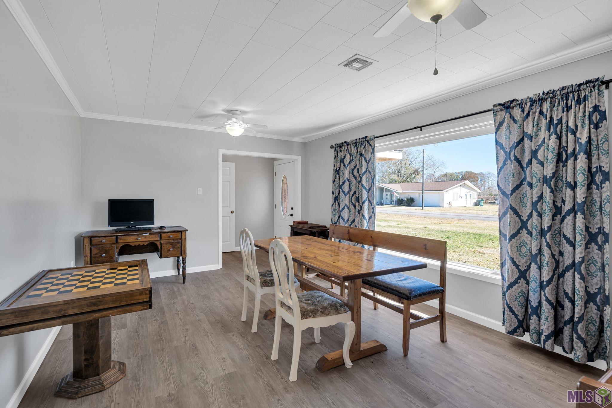 114 4 Point Drive Raceland, LA 70394 - Photo 3 of 36