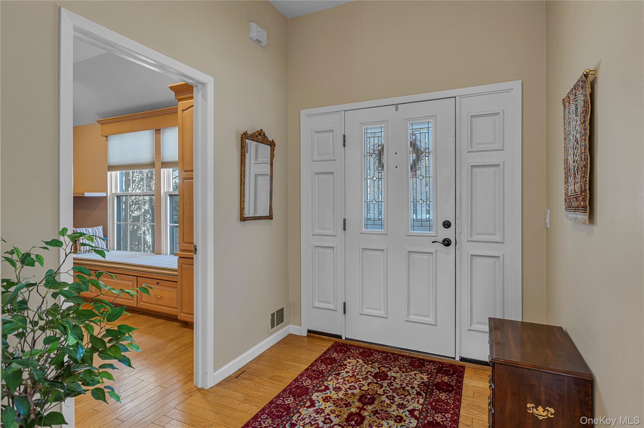 51 Hidden Ridge Drive Syosset, NY 11791 - Photo 2 of 23