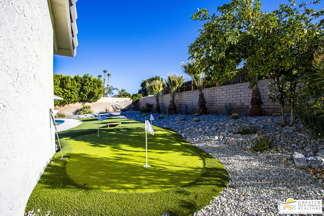 72827 Haystack Road Palm Desert, CA 92260 - Photo 5 of 41