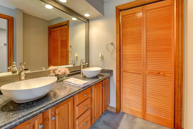 $1,325,000 | 70 River Street, Bartlett, NH 03812