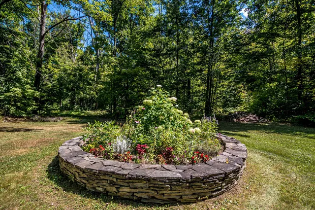 $1,325,000 | 70 River Street, Bartlett, NH 03812