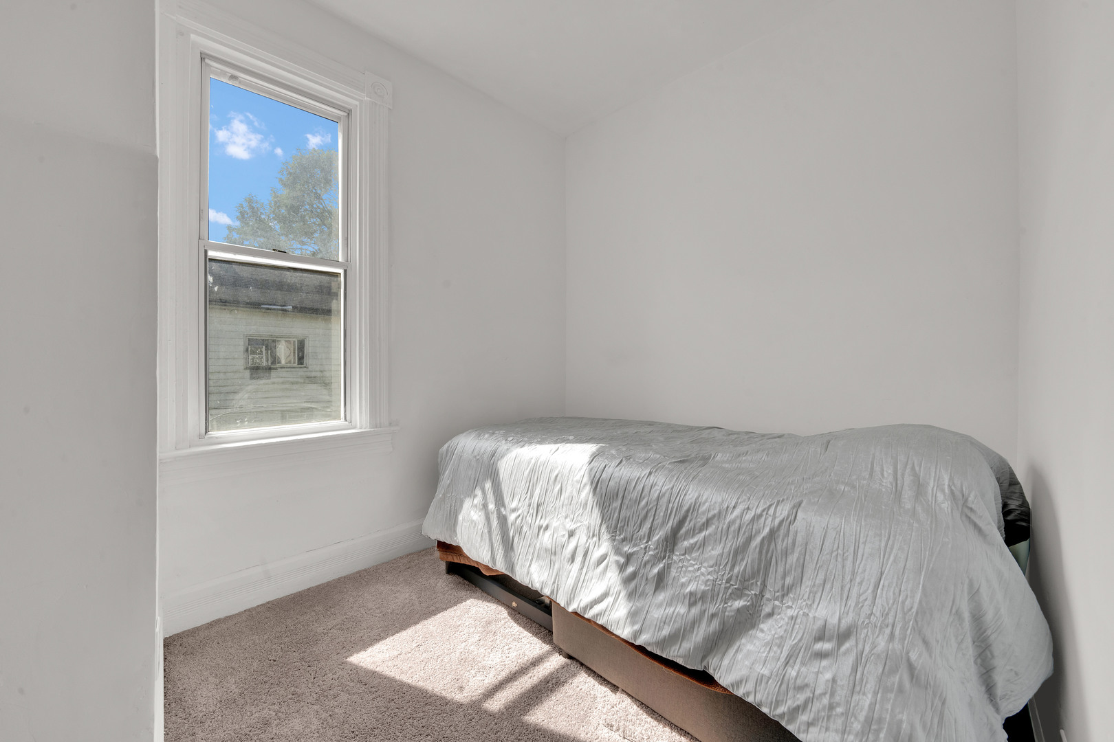 11548 South State Street Chicago, IL 60628 - Photo 11 of 22