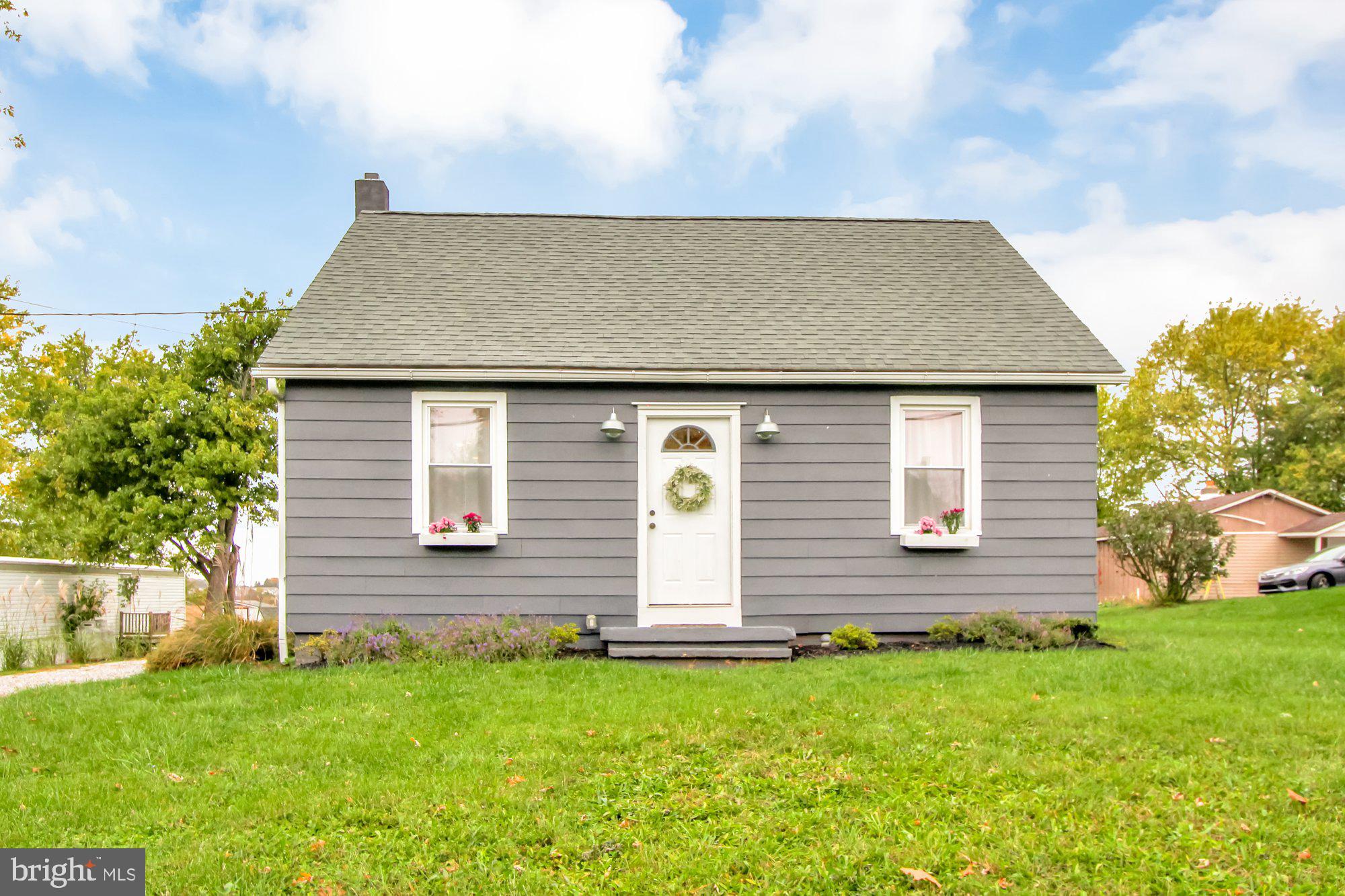 4219 Lewisberry Road York, PA 17404 - Photo 2 of 42 Gallery Image 2
