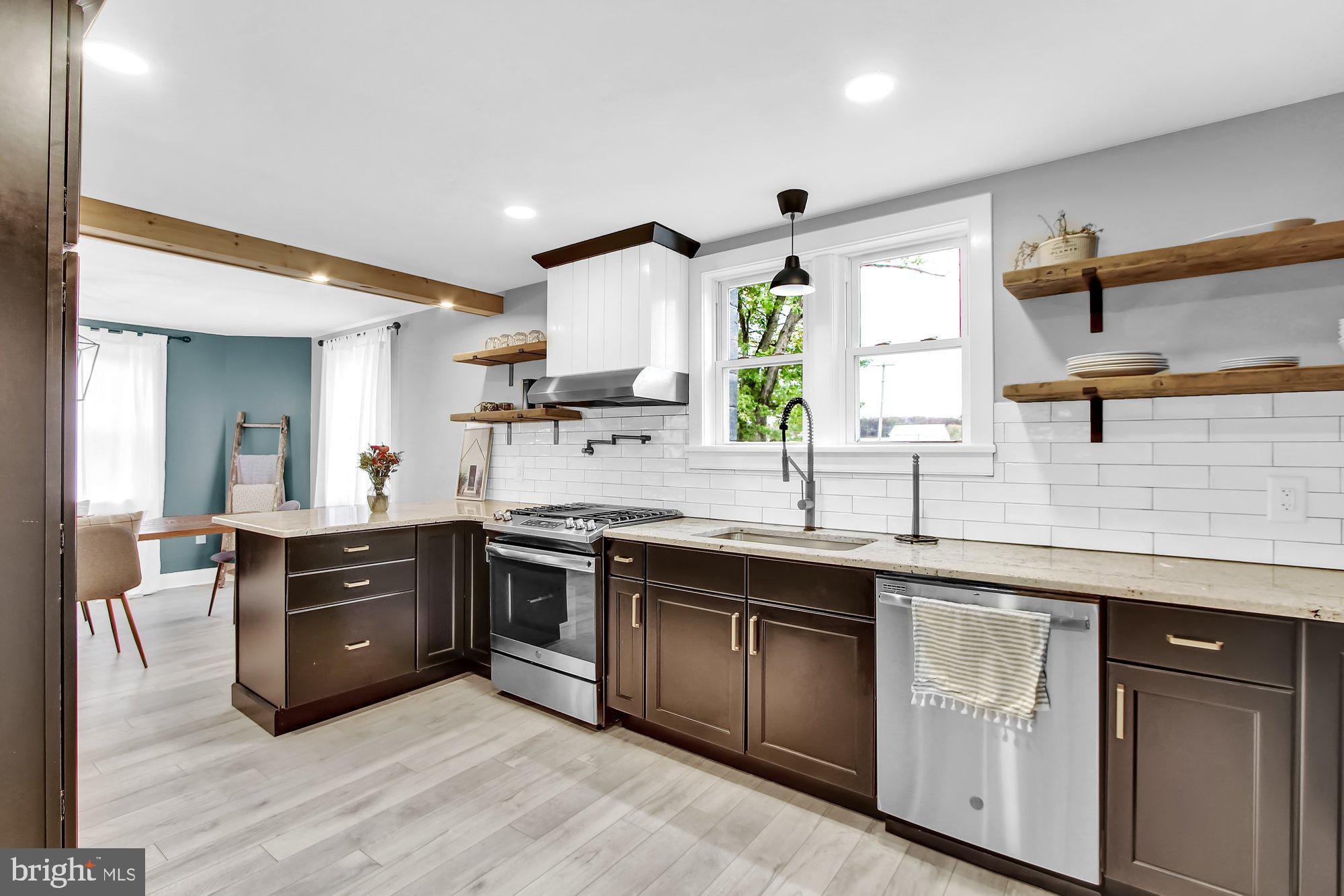4219 Lewisberry Road York, PA 17404 - Photo 12 of 42 Gallery Image 12