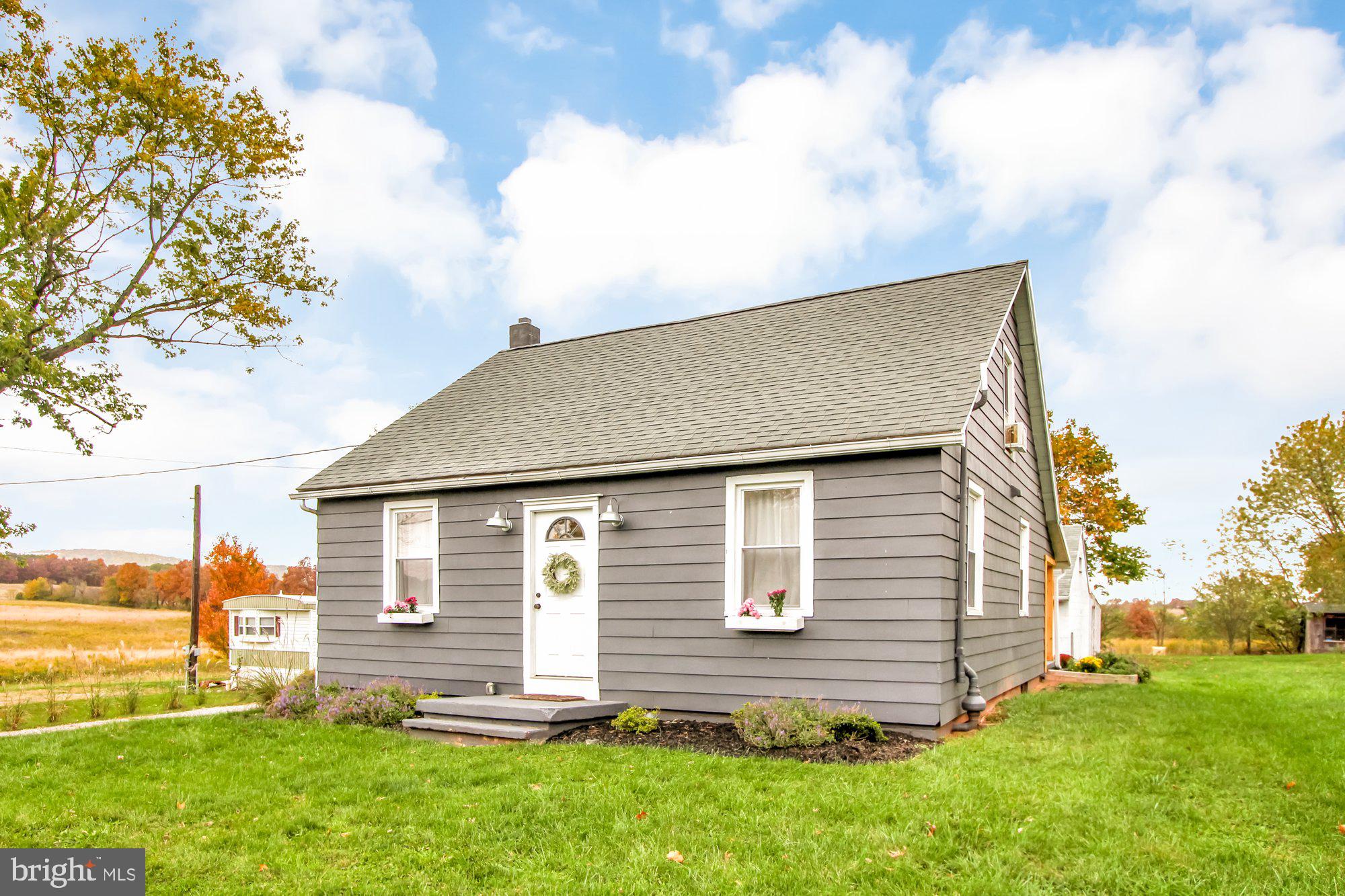 4219 Lewisberry Road York, PA 17404 - Photo 3 of 42 Gallery Image 3