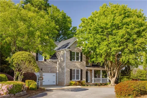 $799,900 | 4350 Oakdale Vinings Circle Southeast, Smyrna, GA 30080