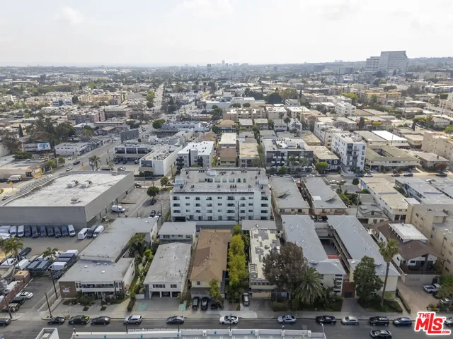 $2,695,000 | 1453 South Westgate Avenue, Los Angeles, CA 90025