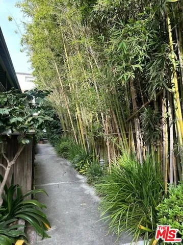 $2,695,000 | 1453 South Westgate Avenue, Los Angeles, CA 90025