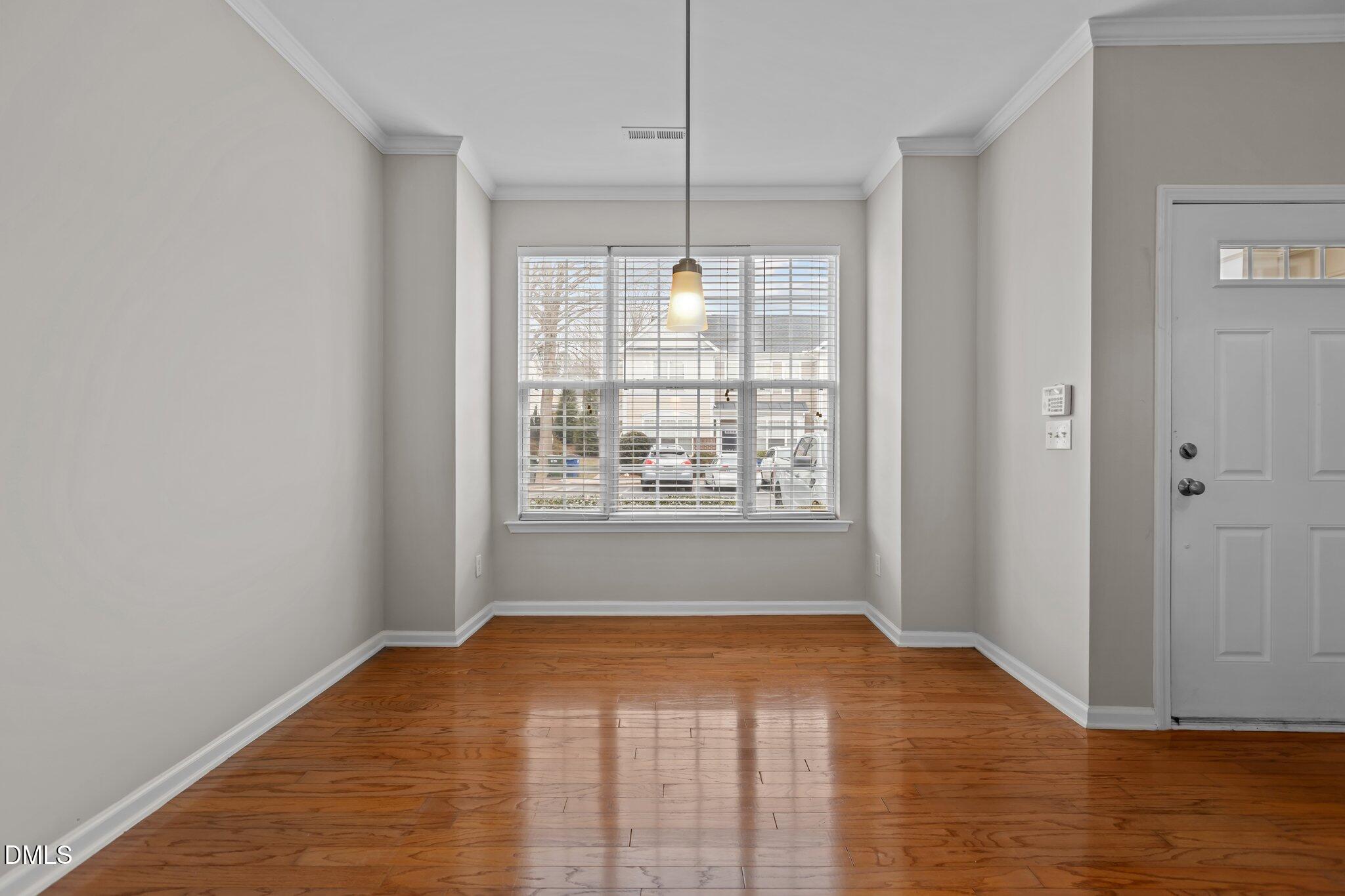 8340 City Loft Court Raleigh, NC 27613 - Photo 6 of 28 13-web-or-mls-IMGL0235 - Copy (2)