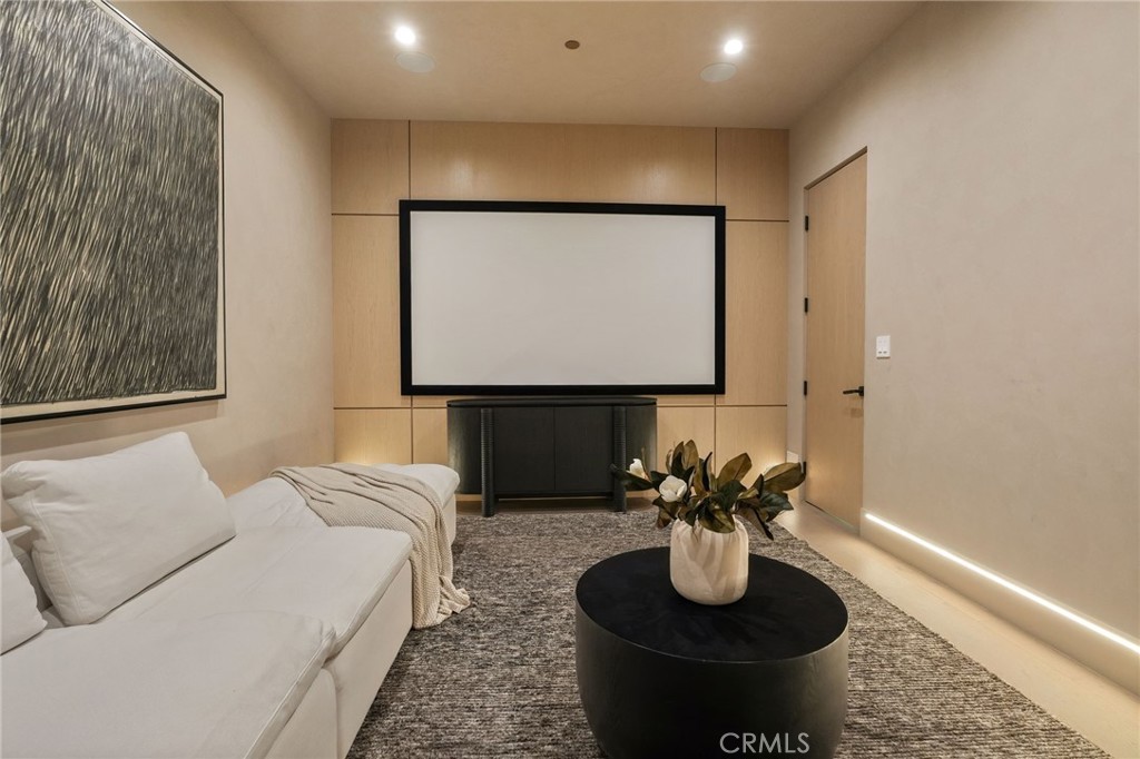 12113 Maxwellton Road Studio City, CA 91604 - Photo 17 of 42