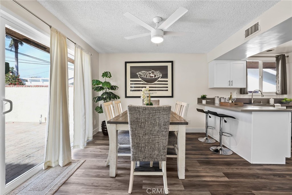 451 Margo Avenue Long Beach, CA 90803 - Photo 12 of 59