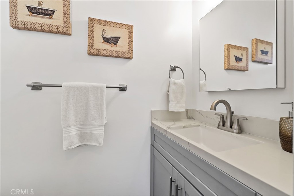 451 Margo Avenue Long Beach, CA 90803 - Photo 24 of 59