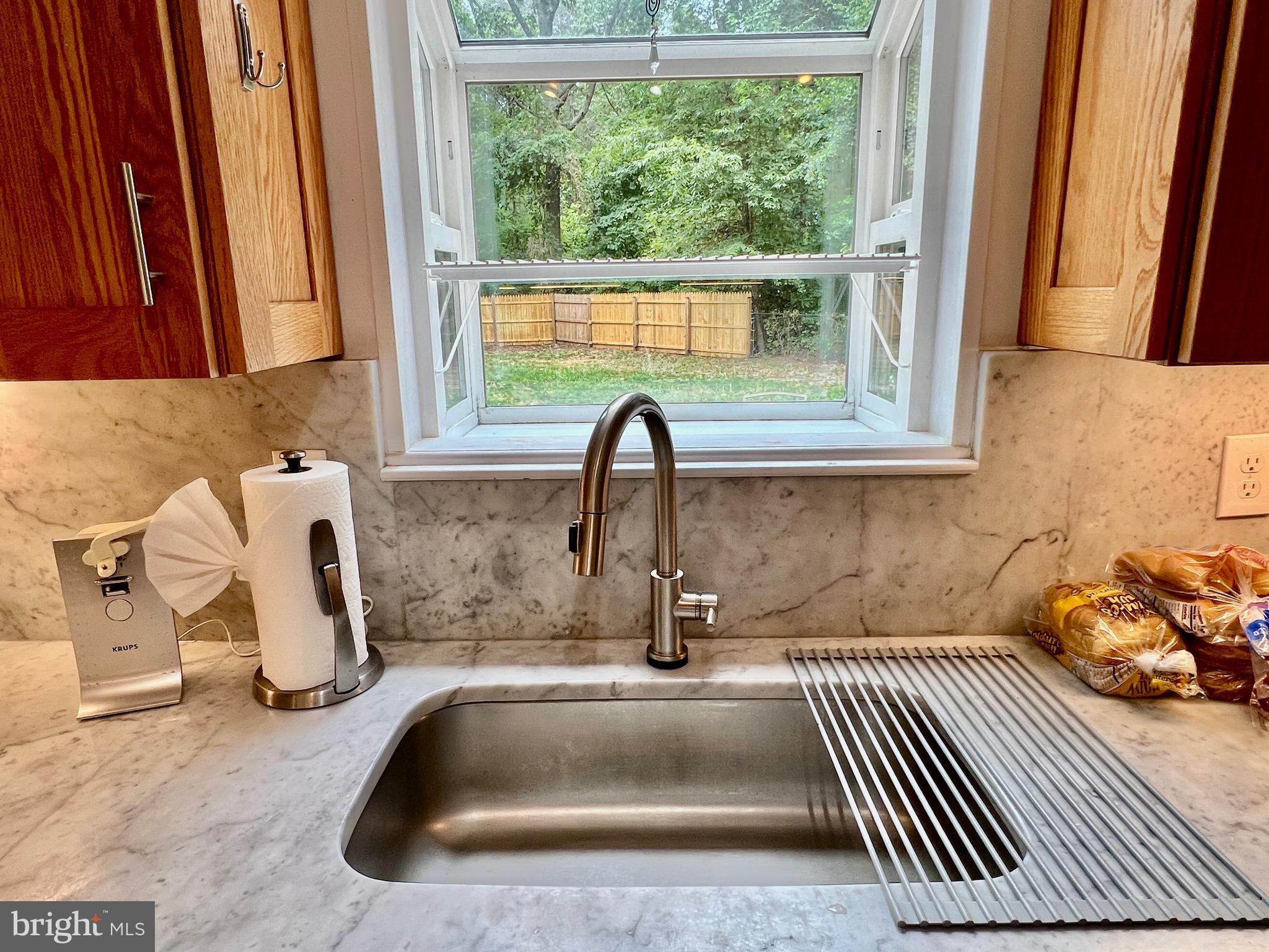 537 Sunset Knoll Road Pasadena, MD 21122 - Photo 18 of 82