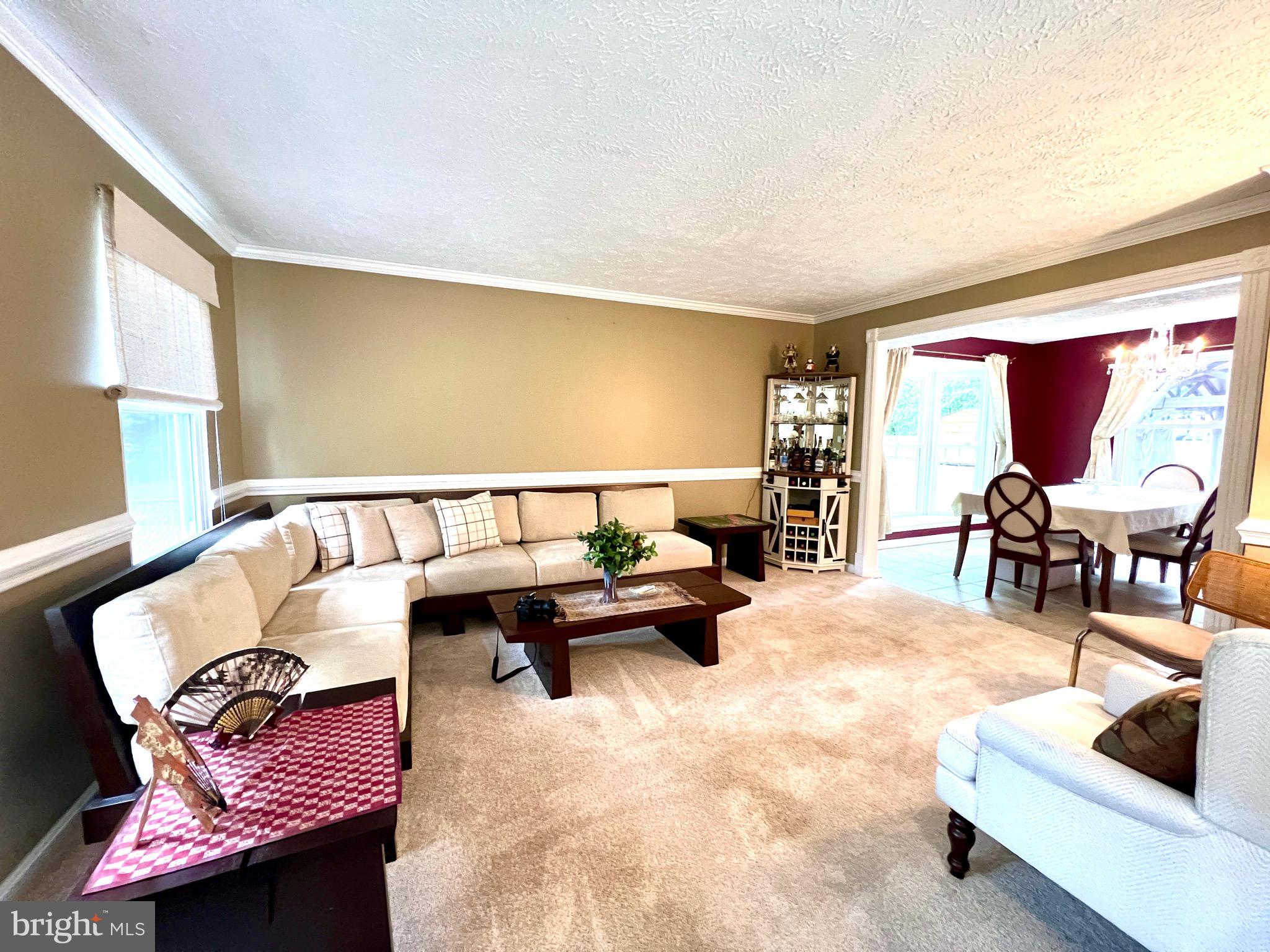 537 Sunset Knoll Road Pasadena, MD 21122 - Photo 4 of 82