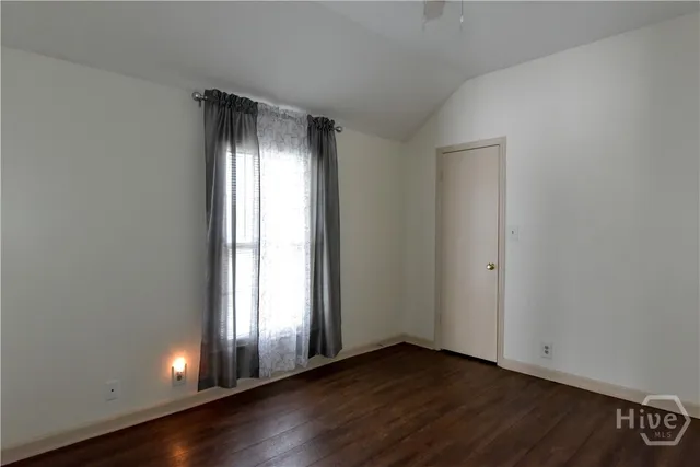 $1,400 | 302 Jefferson Street, Unit 2, Springfield, GA 31329