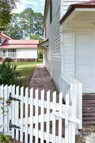 $1,400 | 302 Jefferson Street, Unit 2, Springfield, GA 31329