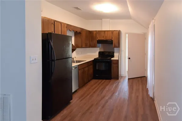 $1,400 | 302 Jefferson Street, Unit 2, Springfield, GA 31329