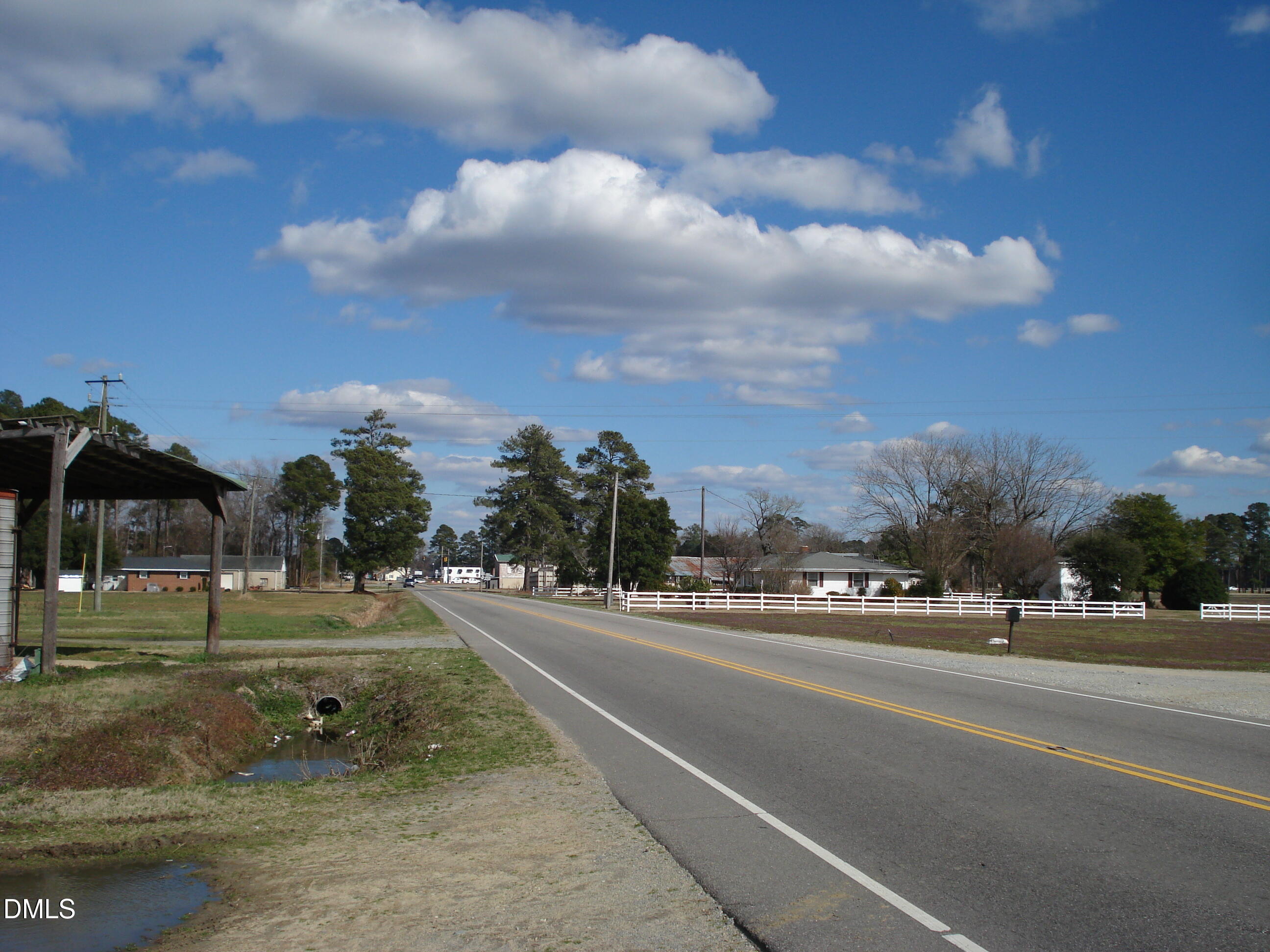 0 Us Highway Dunn, NC 28334 - Photo 22 of 27 a view of a basketball court