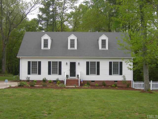 2400 Runners Ridge Court Wendell, NC 27591 - Photo 2 of 11