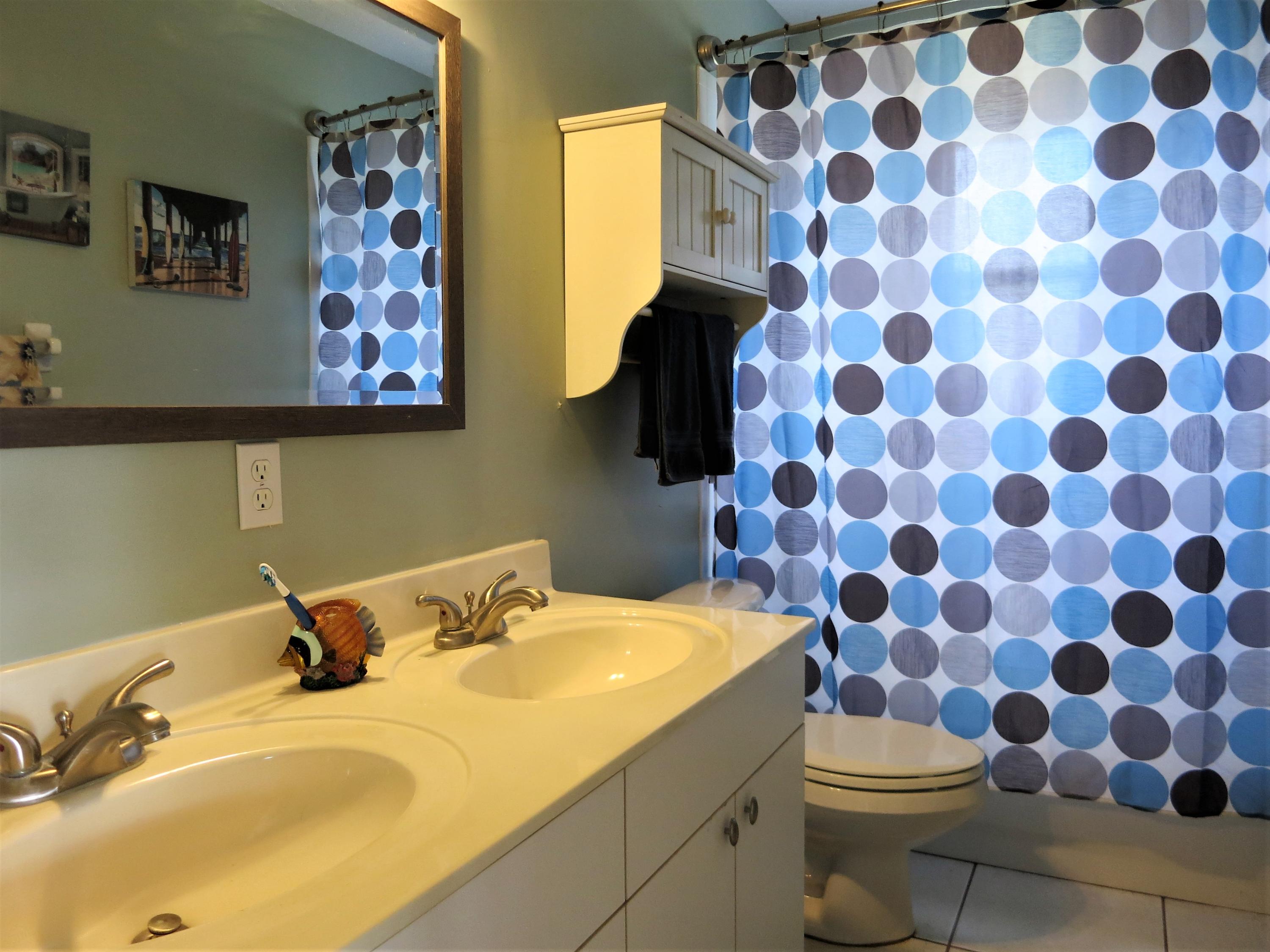 17977 78th Road North Loxahatchee, FL 33470 - Photo 19 of 37 Bath 2