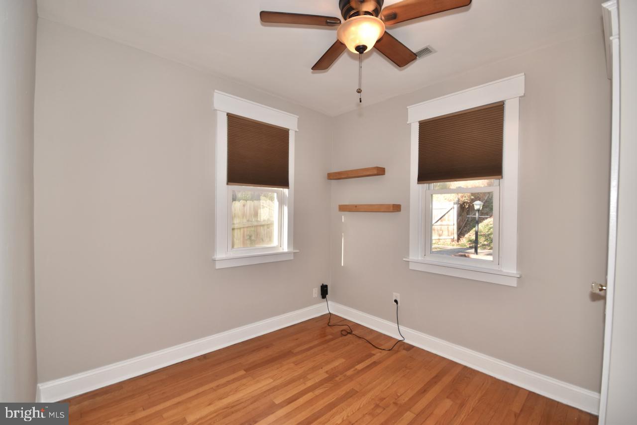 239 Butler Road Fredericksburg, VA 22405 - Photo 16 of 24