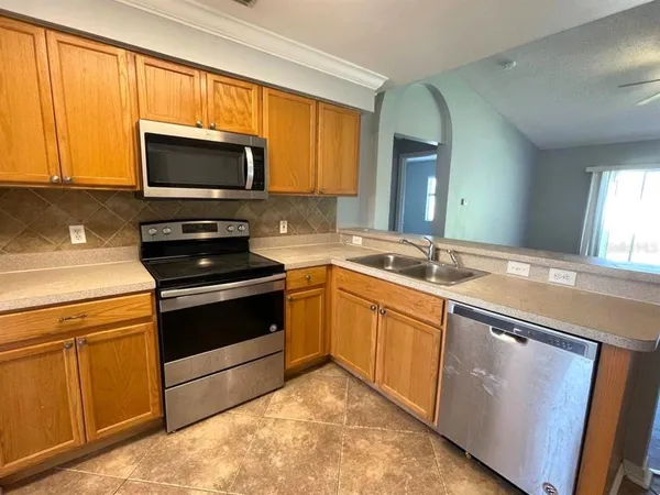 $1,895 | 13314 Prestwick Drive, Riverview, FL 33579