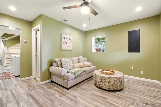 $189,000 | 613 West Market Street, New Albany, IN 47150