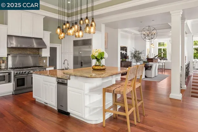 $2,750,000 | 128 Oak Road, Orinda, CA 94563