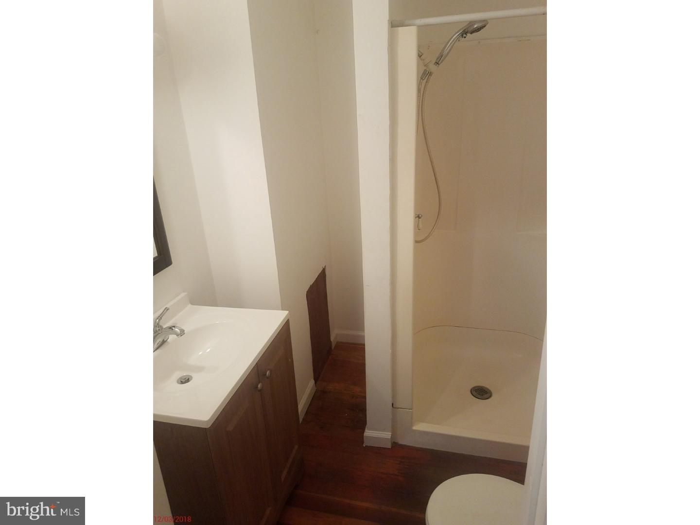 529 Democrat Road Gibbstown, NJ 08027 - Photo 19 of 28 Bathroom no. 2