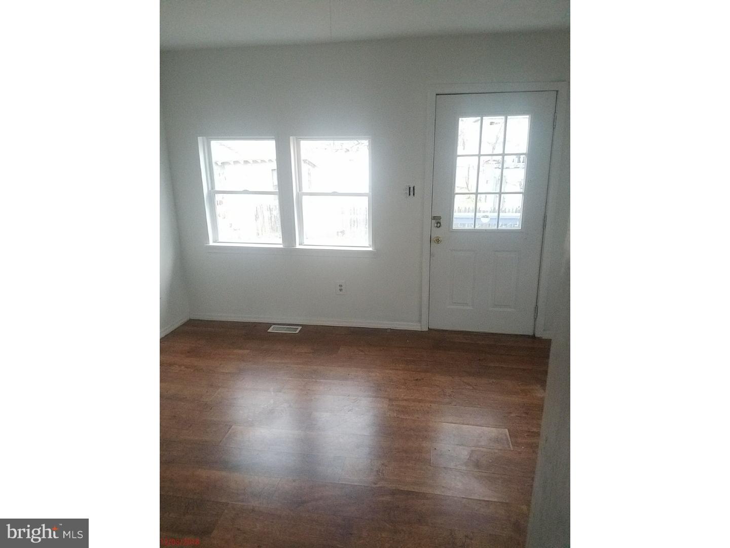 529 Democrat Road Gibbstown, NJ 08027 - Photo 21 of 28 Rear Den