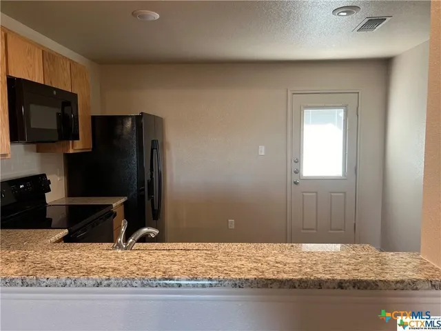 $1,550 | 1919 Castroville Trail, Unit A, Copperas Cove, TX 76522