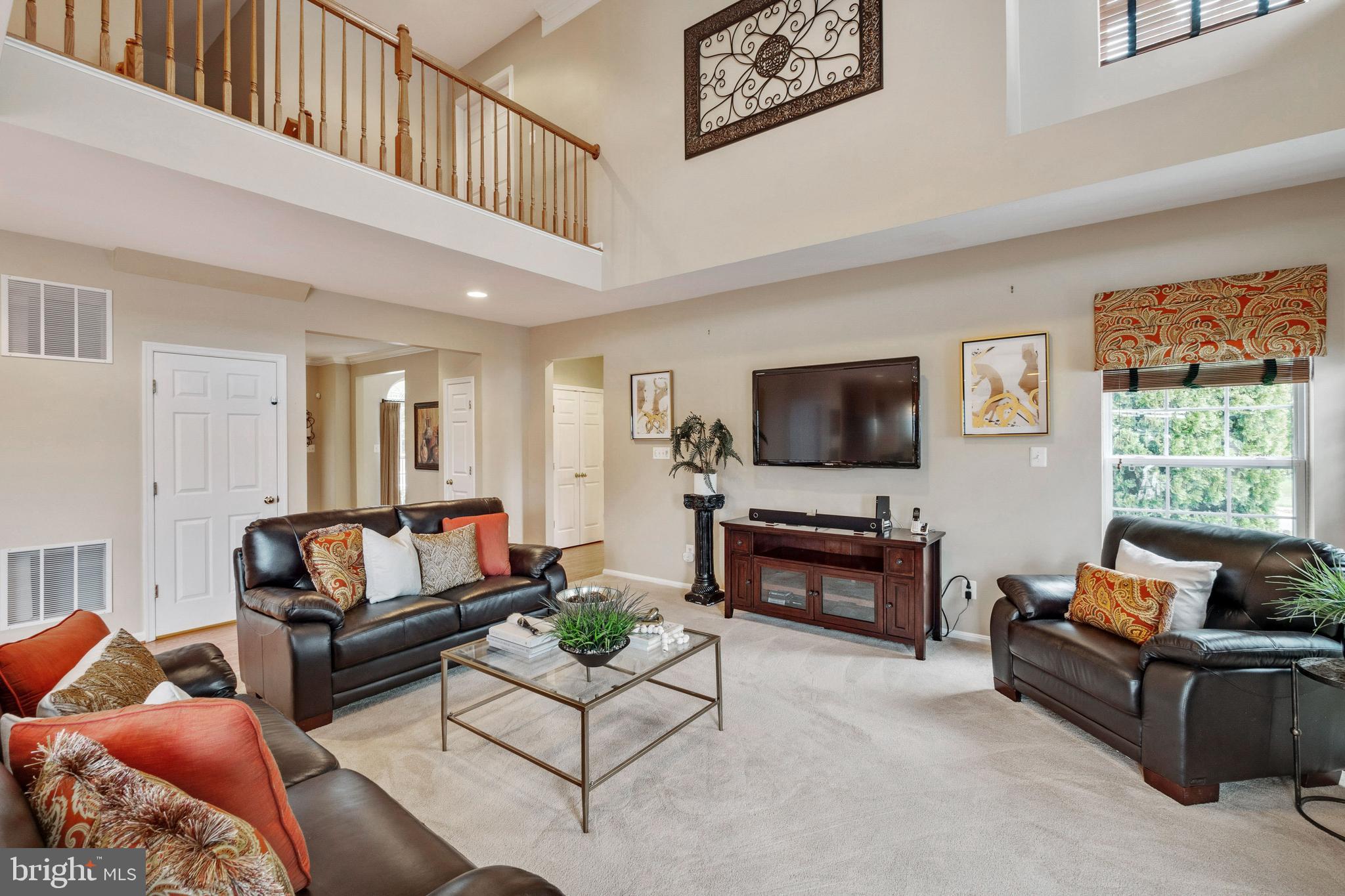 8701 Lords View Loop Gainesville, VA 20155 - Photo 12 of 49 Gallery Image 12