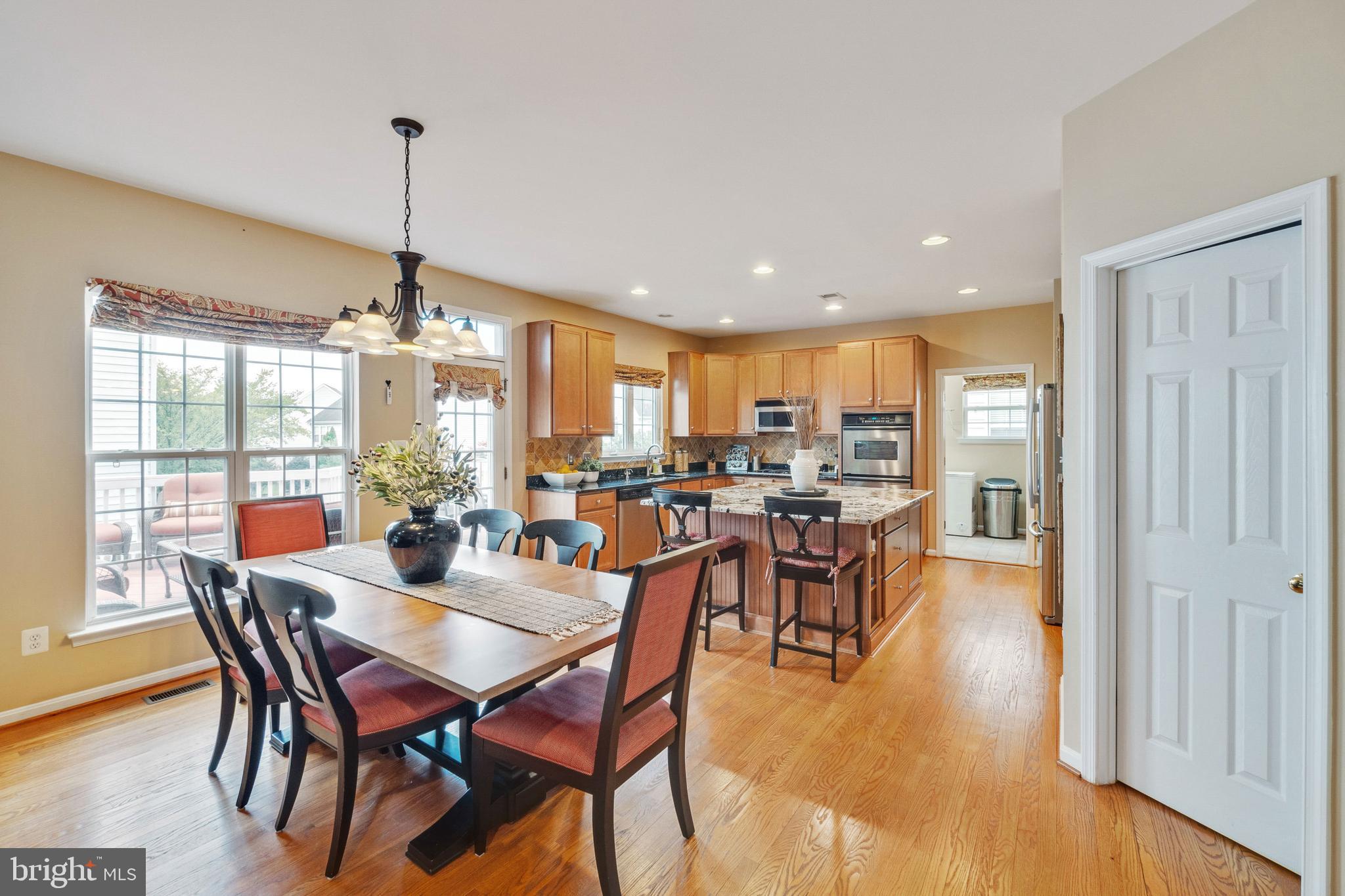 8701 Lords View Loop Gainesville, VA 20155 - Photo 14 of 49 Gallery Image 14
