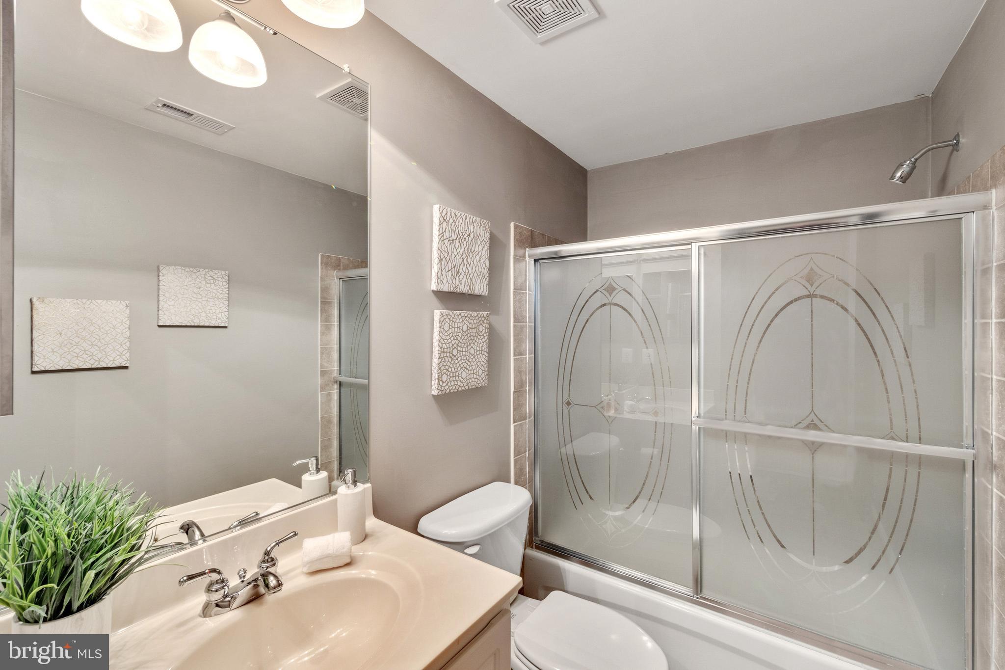 8701 Lords View Loop Gainesville, VA 20155 - Photo 40 of 49 Gallery Image 40