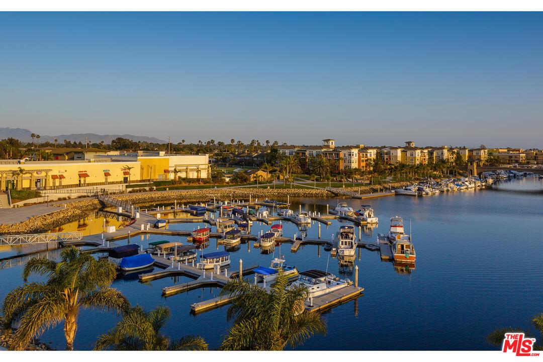 4082 Tradewinds Drive Oxnard, CA 93035 - Photo 20 of 23