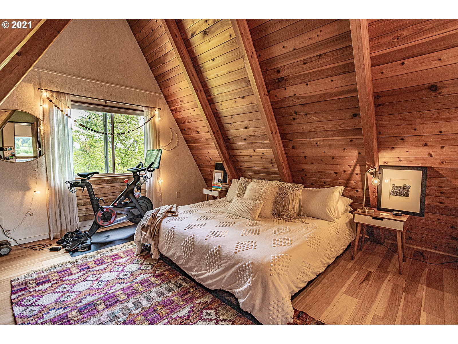 920 Thistle Road Hood River, OR 97031 - Photo 28 of 32 Gallery Image 28