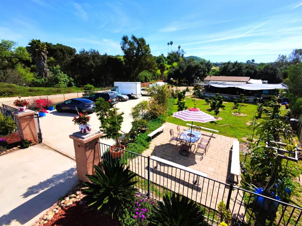 6951 West Lilac Road Bonsall, CA 92003 - Photo 4 of 64