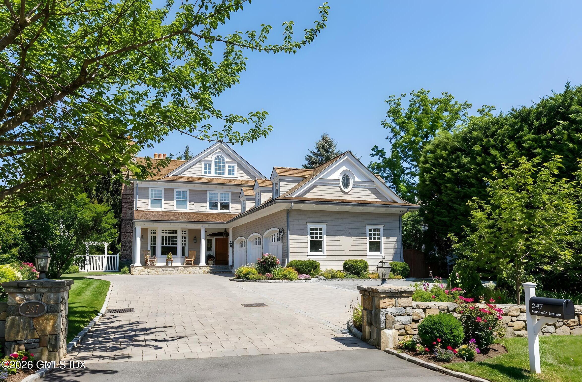 Luxury Riverside Retreat