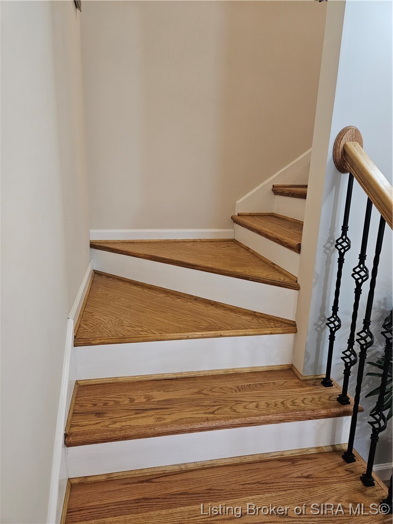 10105 West Sr 56 Lexington, IN 47138 - Photo 23 of 41