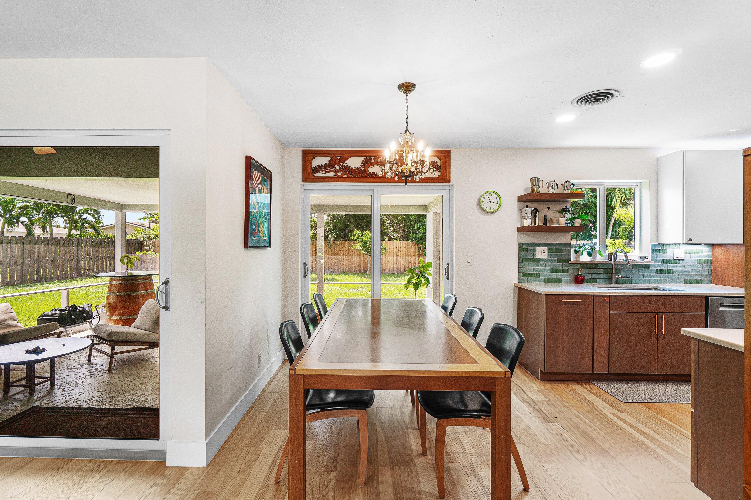 1244 Southwest 5th Street Boca Raton, FL 33486 - Photo 11 of 38 013-1244Southwest5thStreet-BocaRaton-FL-