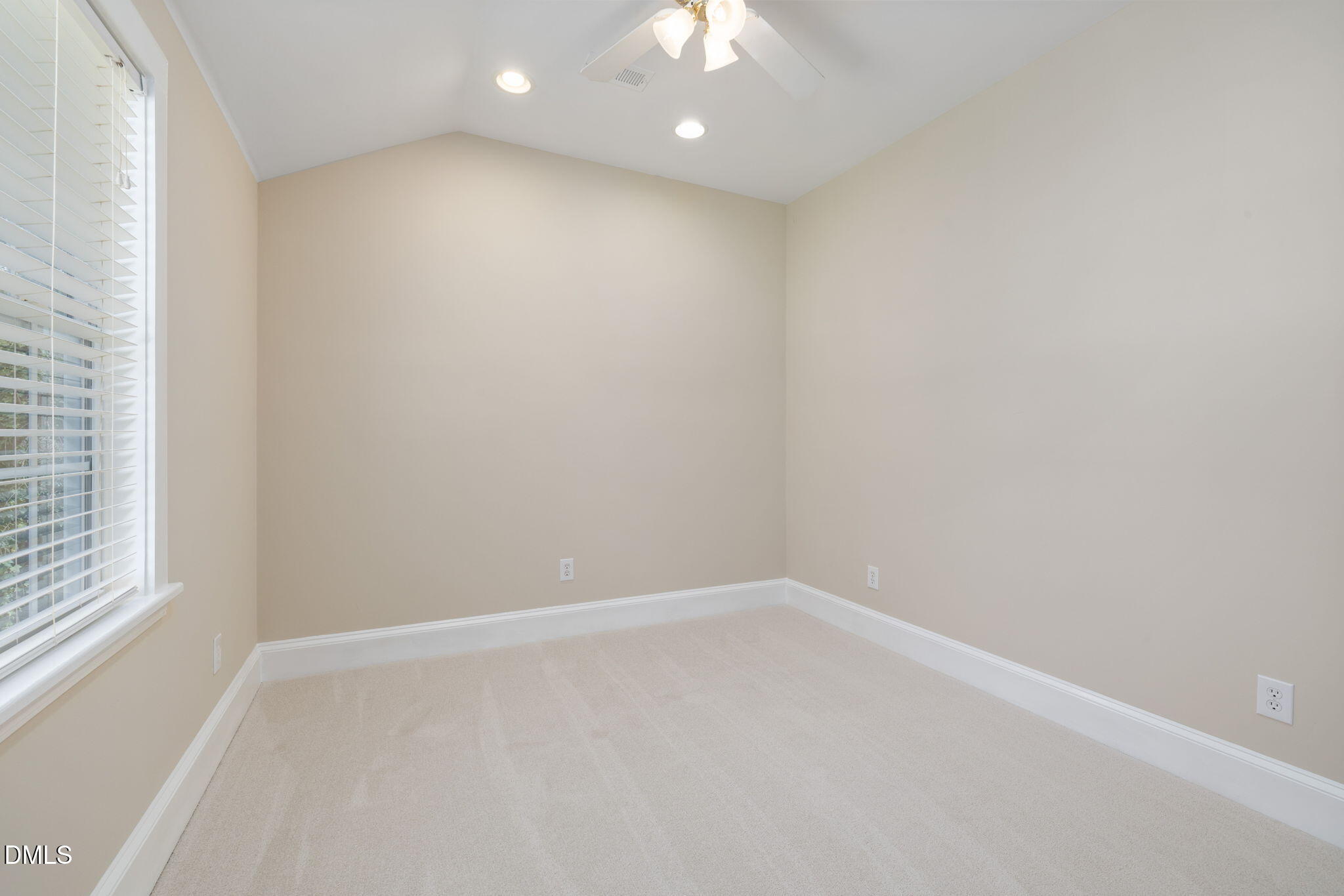 2101 Tyson Street Raleigh, NC 27612 - Photo 18 of 44 53-web-or-mls-DX3A3727