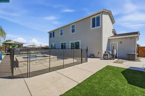 $889,000 | 1655 Apricot Court, Dixon, CA 95620