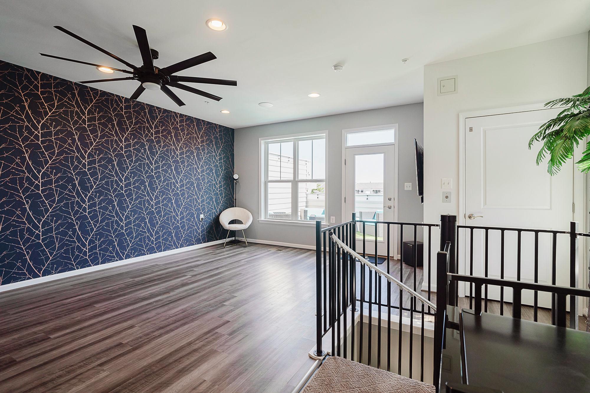 834 Lindley Road Frederick, MD 21701 - Photo 70 of 79 Great ceiling fan
