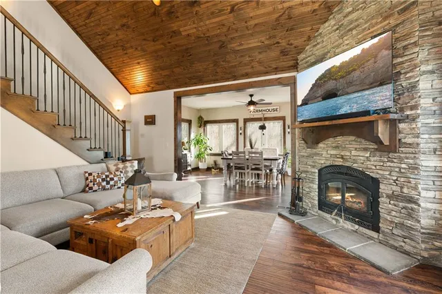 $712,000 | 5845 Southeast McCoy Lane, Lawson, MO 64062