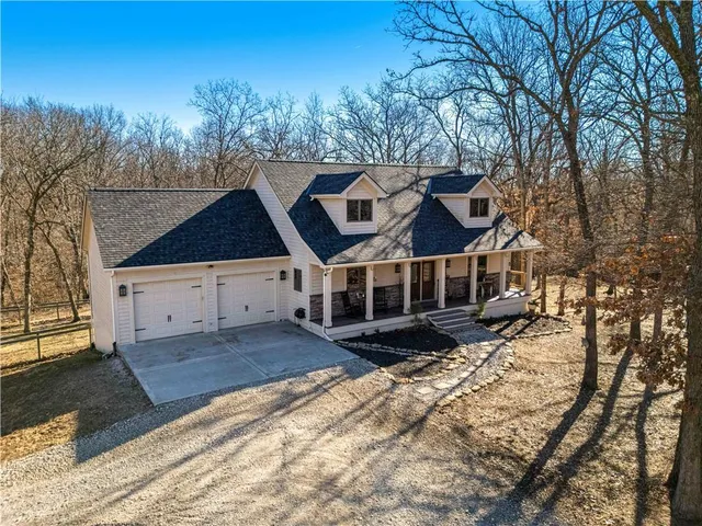 $712,000 | 5845 Southeast McCoy Lane, Lawson, MO 64062