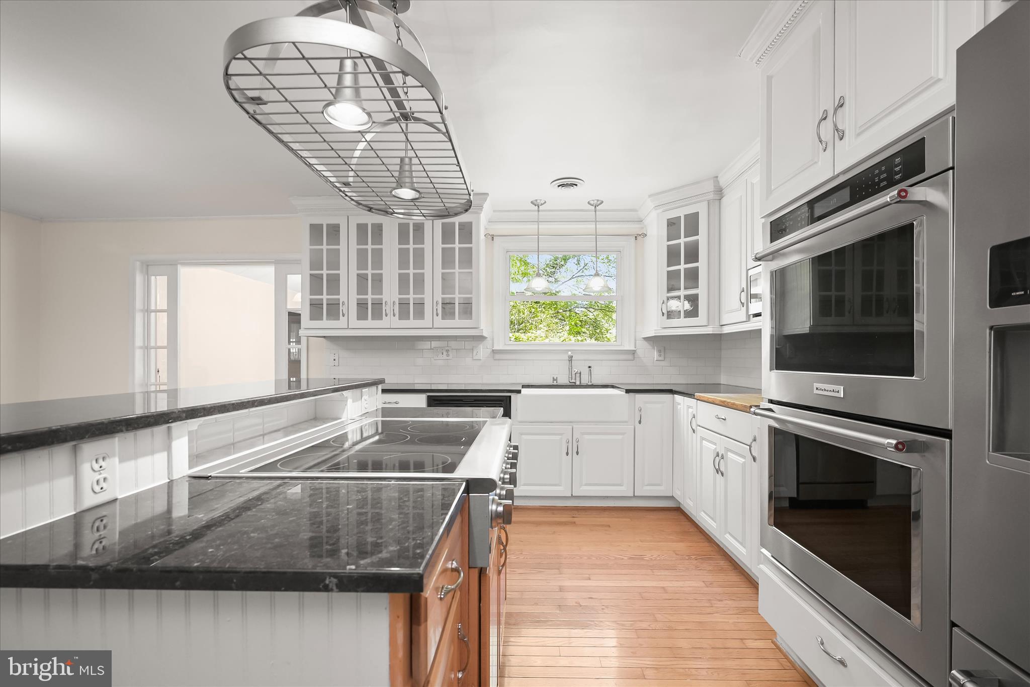 1915 Cherry Road Annapolis, MD 21409 - Photo 6 of 36 Kitchen